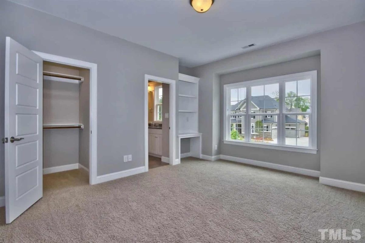 Traditional house Plan with CAD Designs and Spacious Layout