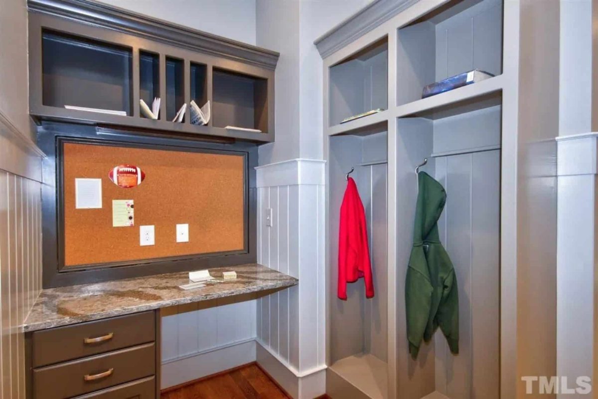 Traditional house Plan with CAD Designs and Spacious Layout