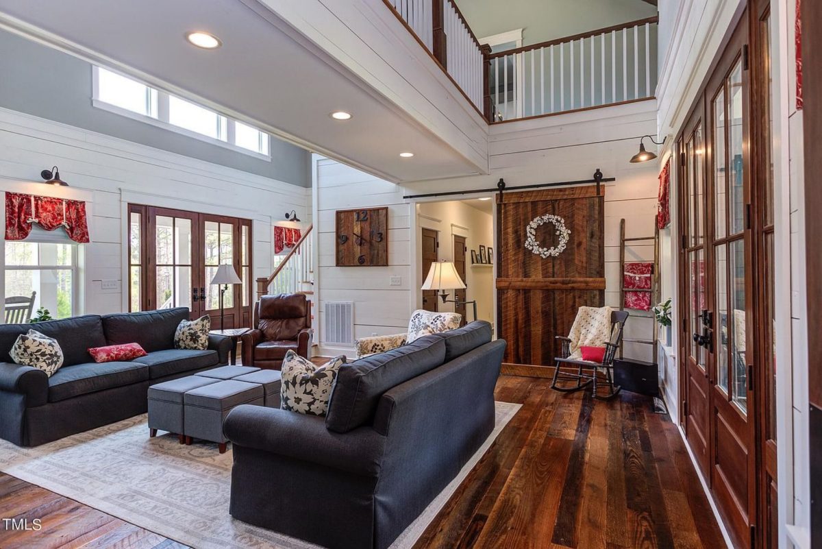 Elegant Traditional Farmhouse Floor Plan and Designs