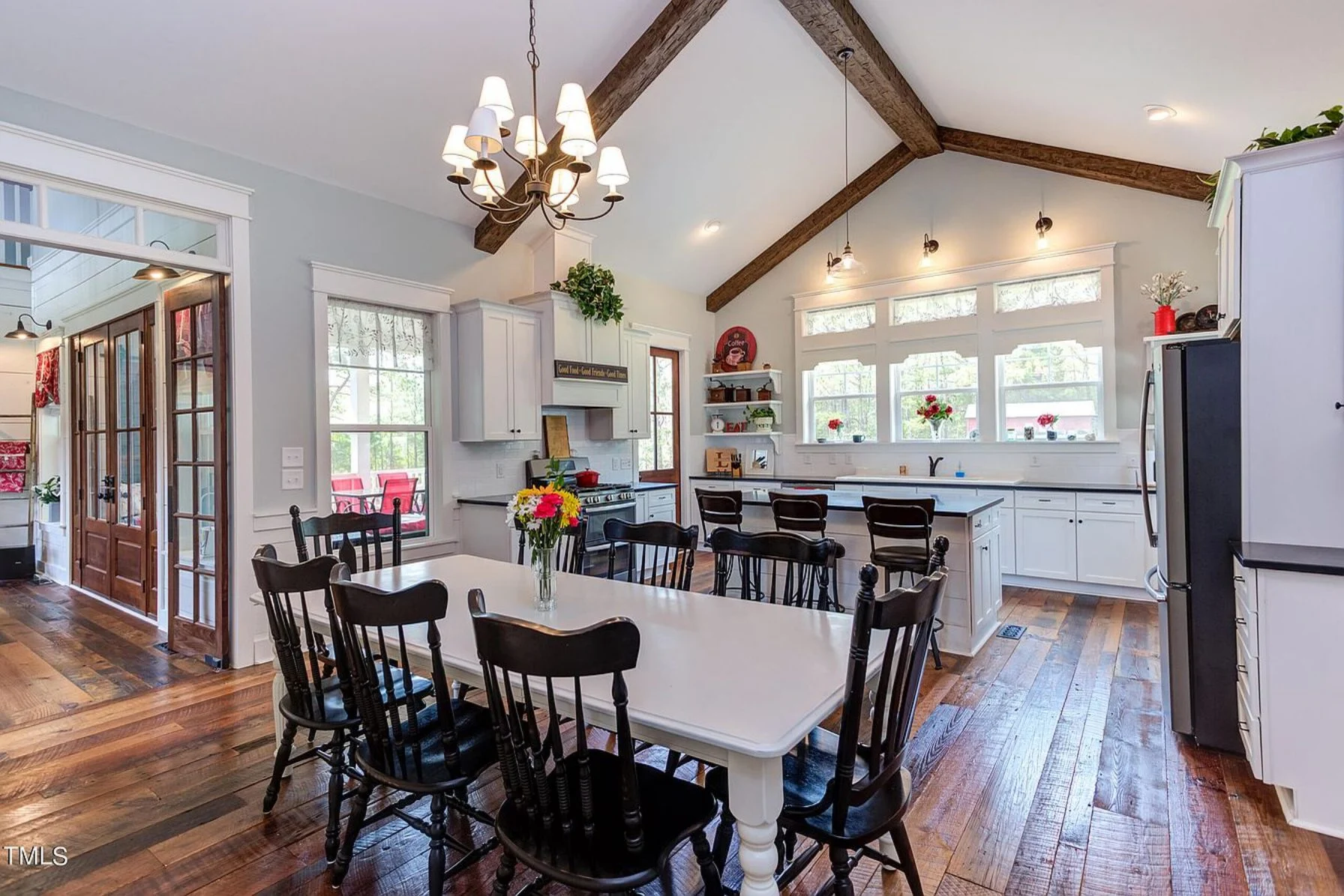 Elegant Traditional Farmhouse Floor Plan and Designs