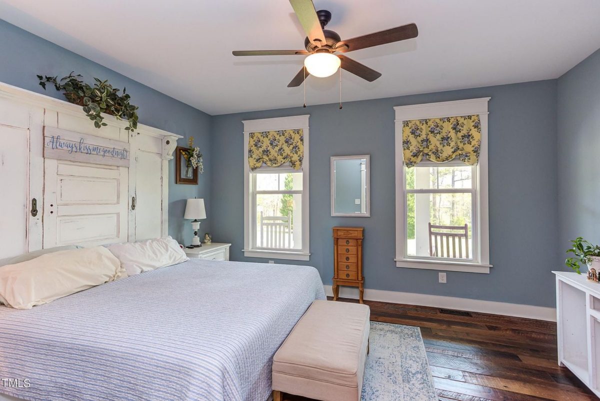 Elegant Traditional Farmhouse Floor Plan and Designs