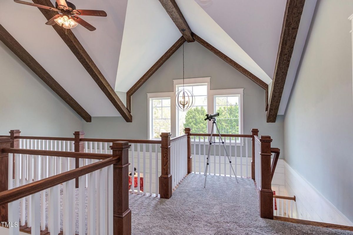 Elegant Traditional Farmhouse Floor Plan and Designs