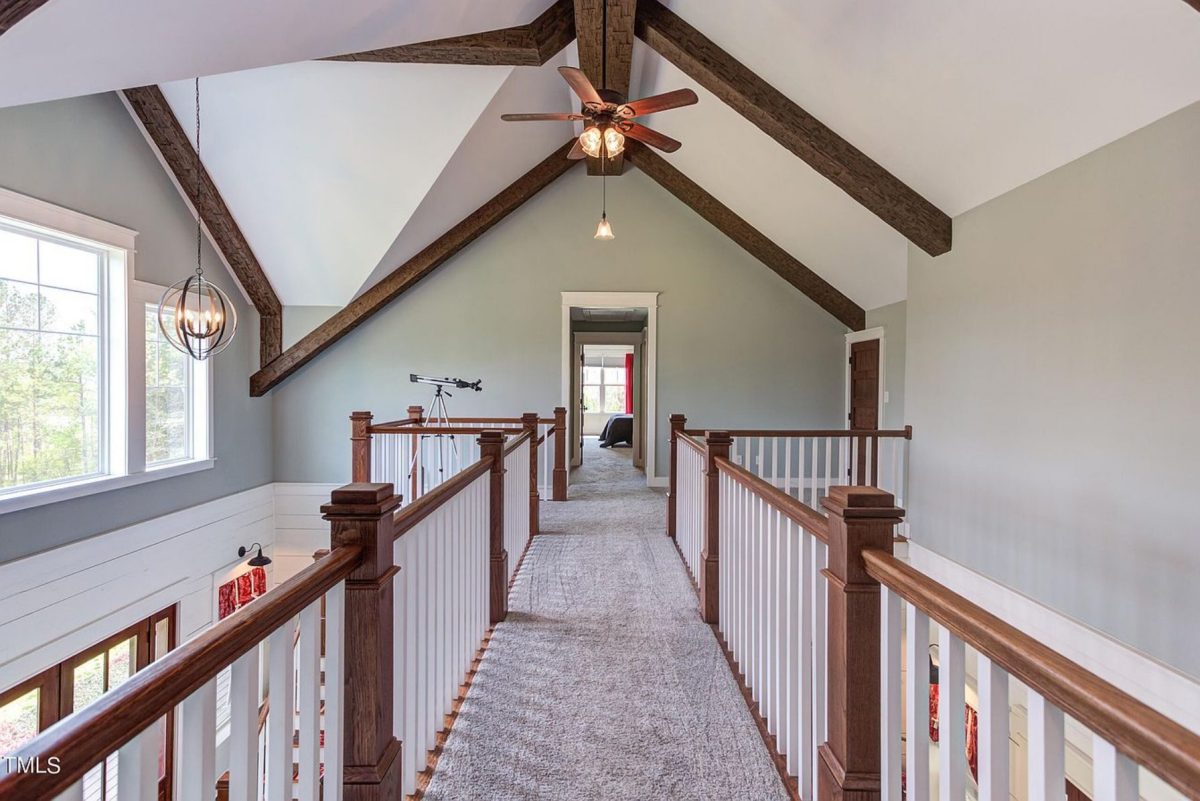 Elegant Traditional Farmhouse Floor Plan and Designs