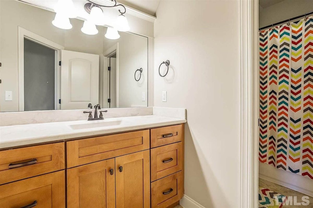 Charming 4-Bedroom house Plan with CAD Designs and Blueprint