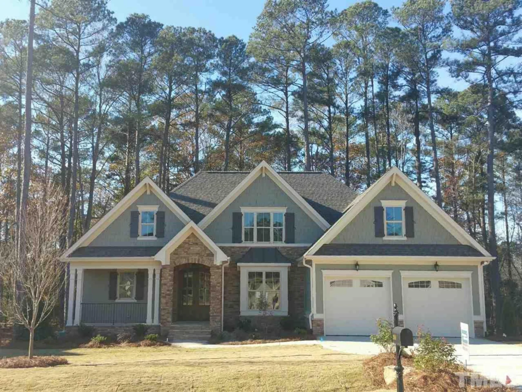 Timeless house Plan with CAD Designs and Floorplan