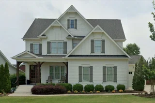 Craftsman house Plan with Stunning 2-Story Design and Blueprint