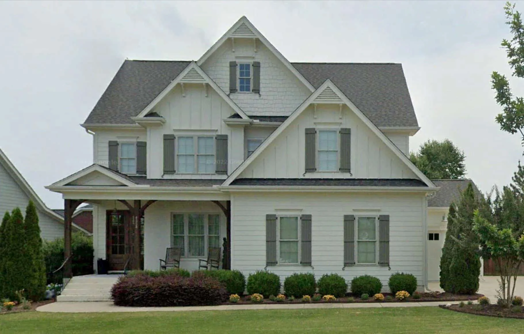 Craftsman house Plan with Stunning 2-Story Design and Blueprint