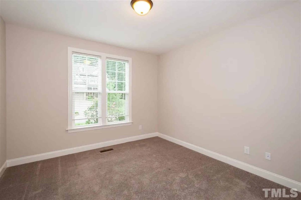 Modern Suburban house Blueprint: 4-Bedroom Floor Plan Designs