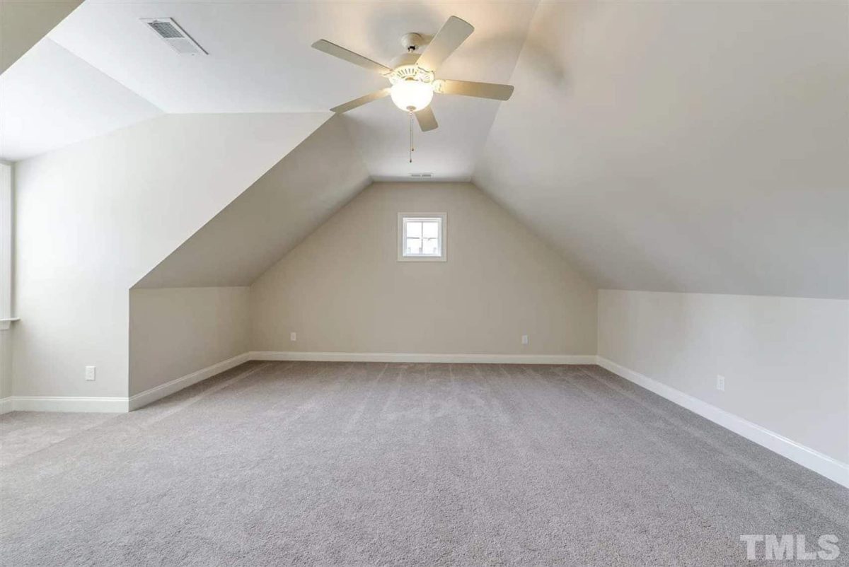 Modern Suburban house Blueprint: 4-Bedroom Floor Plan Designs