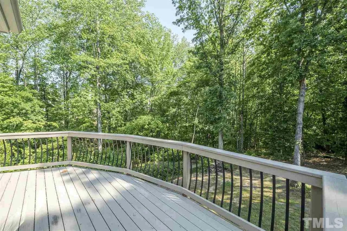 Modern Suburban house Blueprint: 4-Bedroom Floor Plan Designs