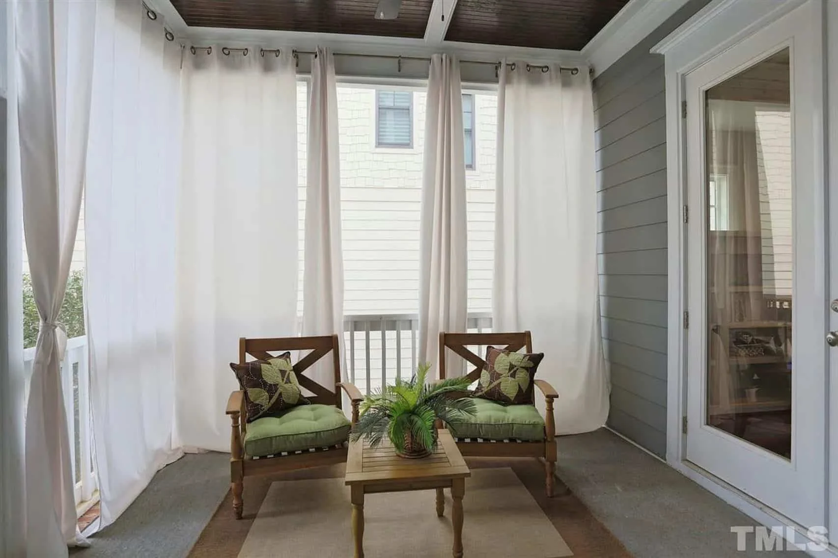 Modern house Plan with Flexible Floor Plan and Stylish Designs