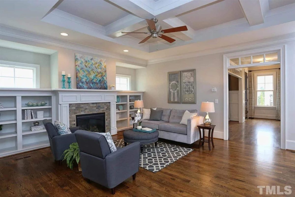 Modern house Plan with Flexible Floor Plan and Stylish Designs