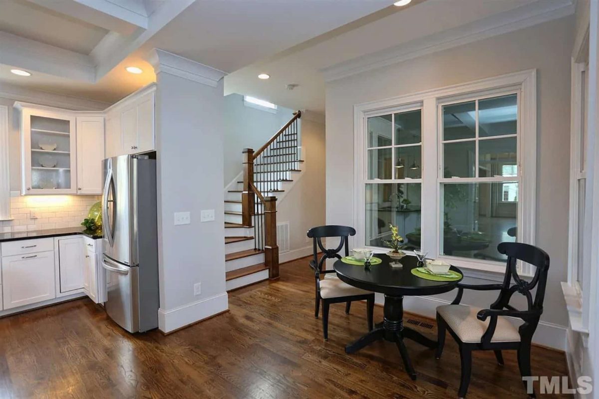 Modern house Plan with Flexible Floor Plan and Stylish Designs