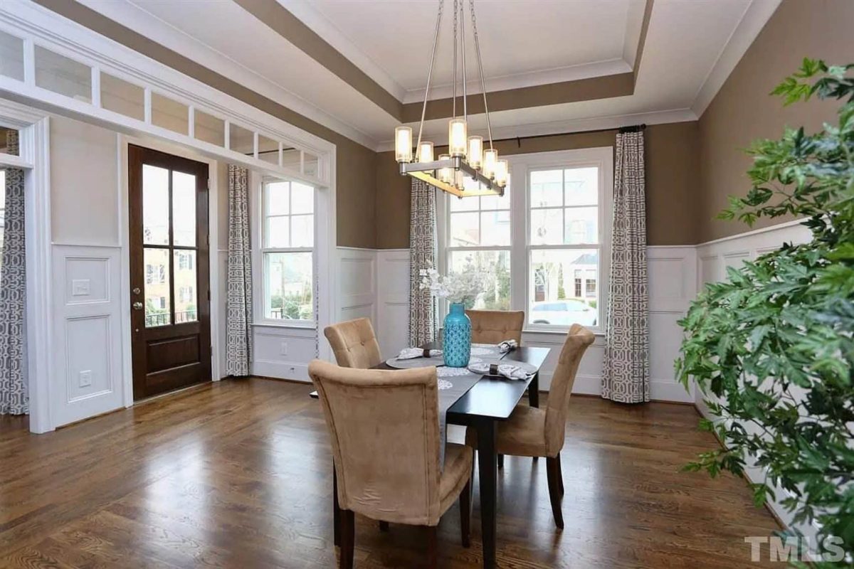 Modern house Plan with Flexible Floor Plan and Stylish Designs