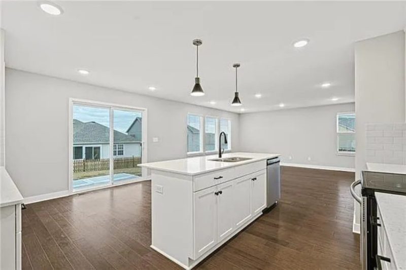 Floor Plan, Blueprint & CAD Designs