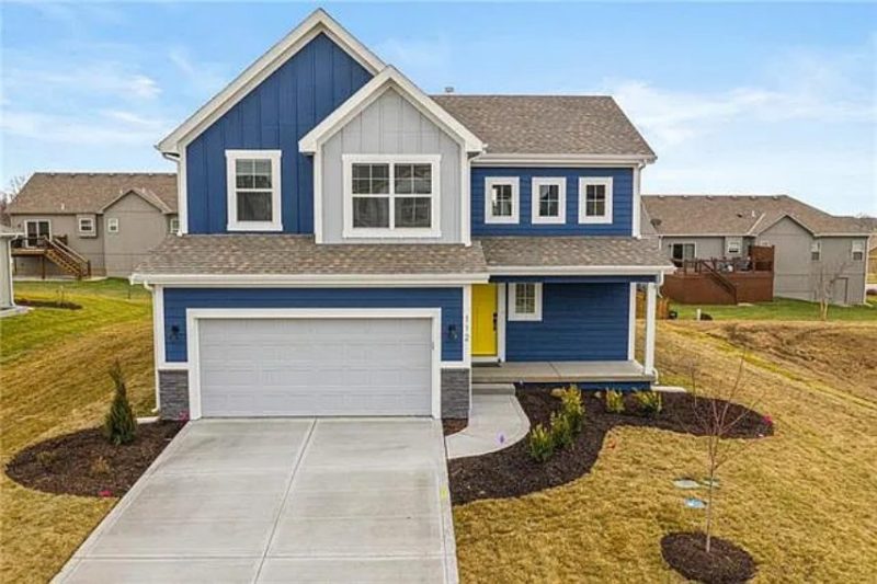 2.5-Story house Design