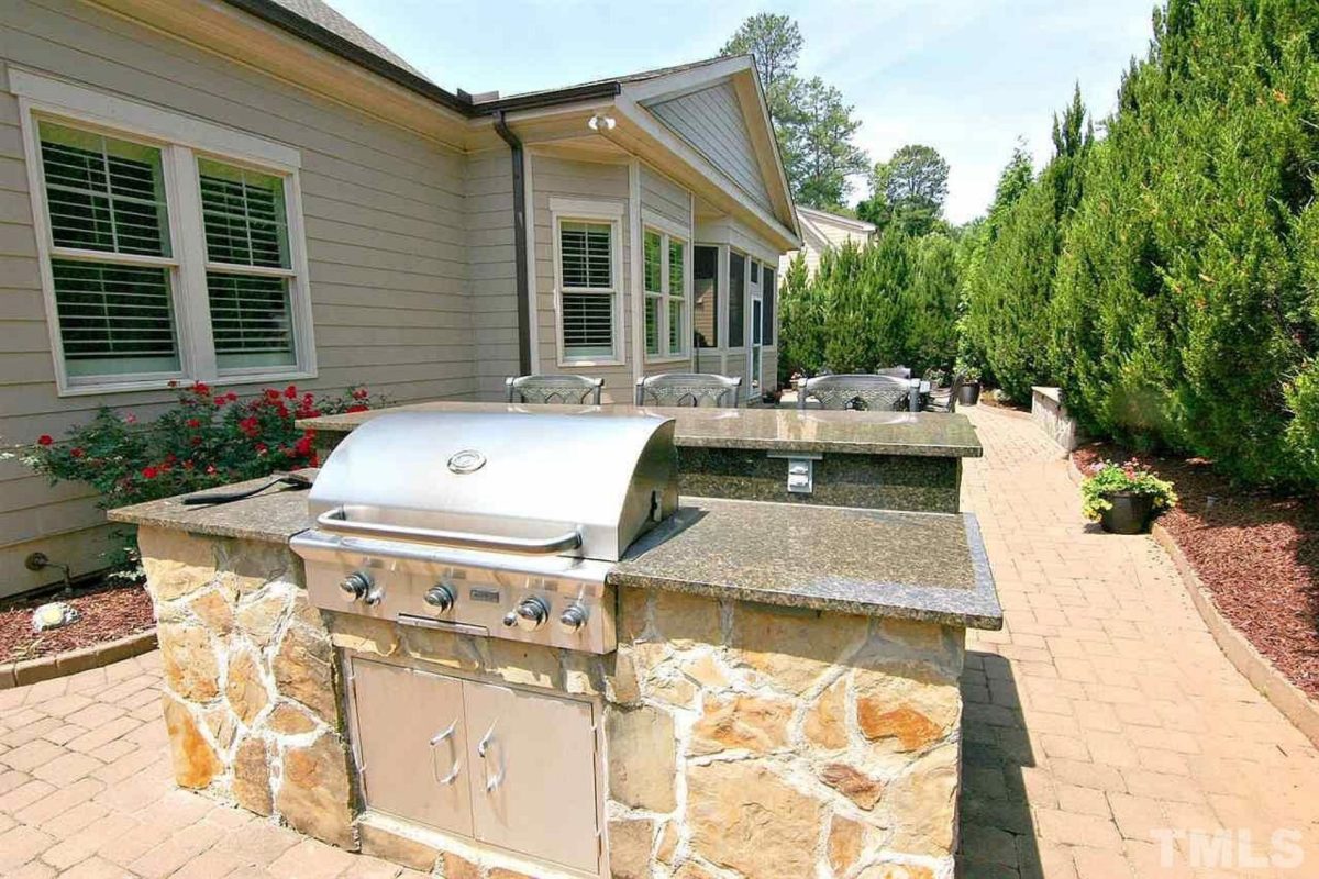 Luxurious house Plan with Floor Plan, Blueprint, and CAD Designs