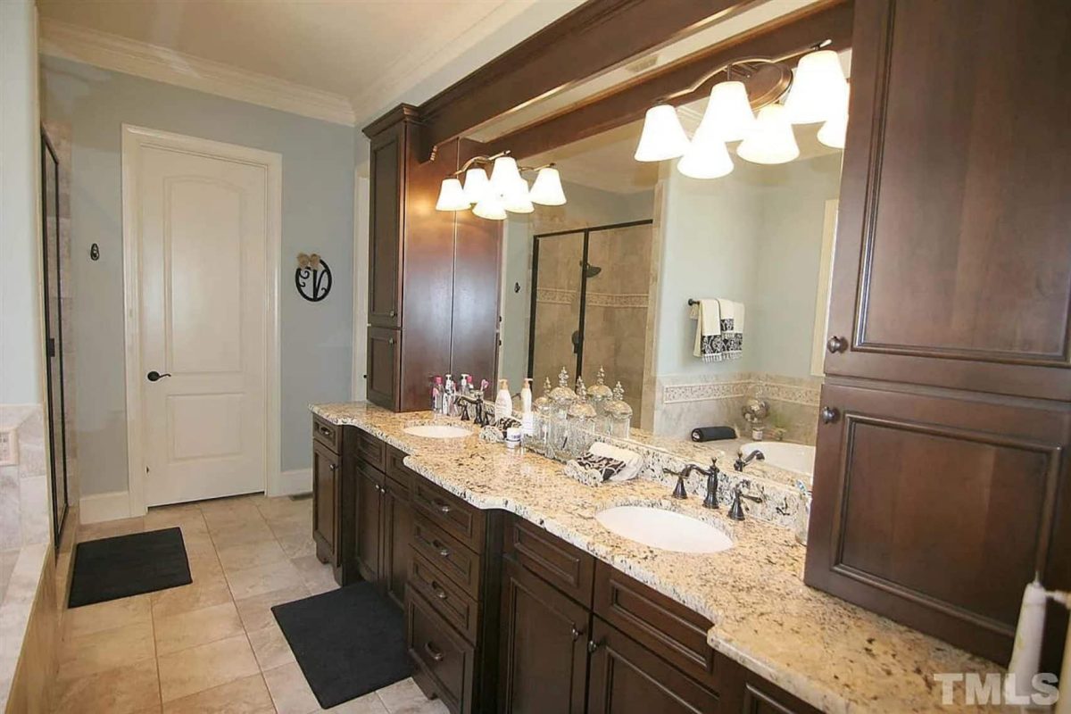 Luxurious house Plan with Floor Plan, Blueprint, and CAD Designs