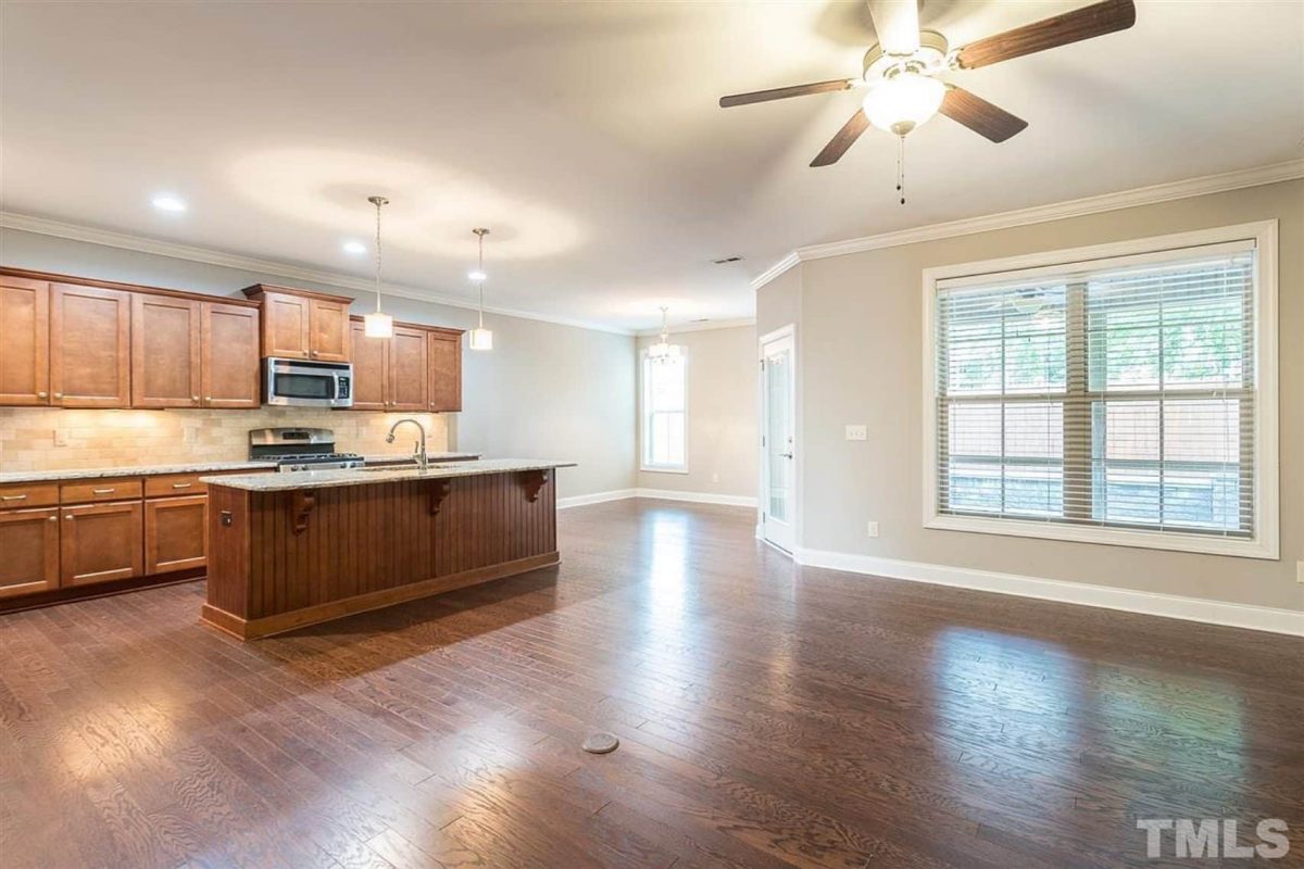 Modern Craftsman house Plan with 1.5 Floors and Bonus Room