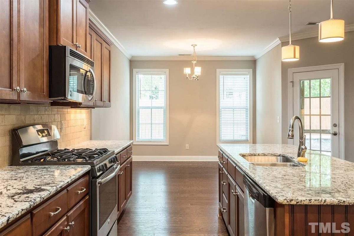 Modern Craftsman house Plan with 1.5 Floors and Bonus Room