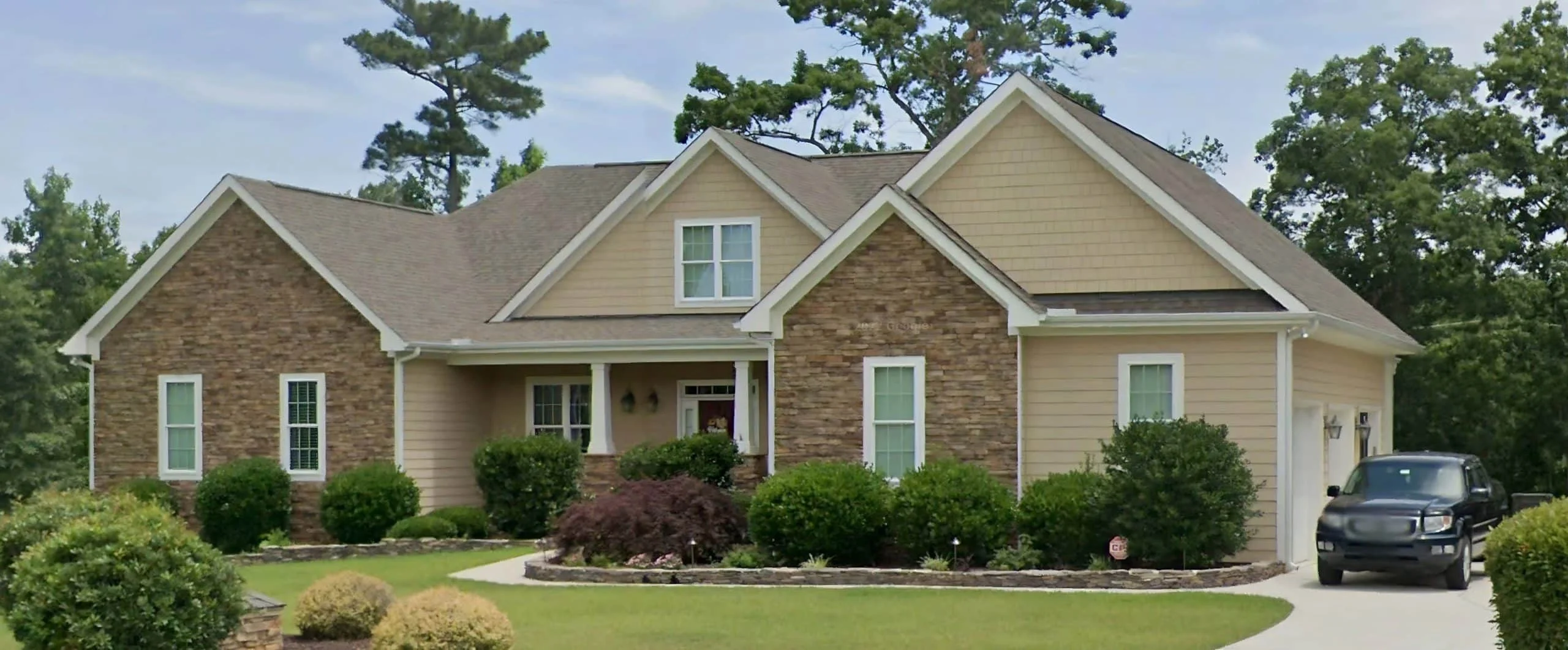 13-1267 HOUSE PLAN - Spacious Craftsman House Plan with 1.5 Floors and CAD Designs 4 Spacious Craftsman house Plan with 1.5 Floors and CAD Designs