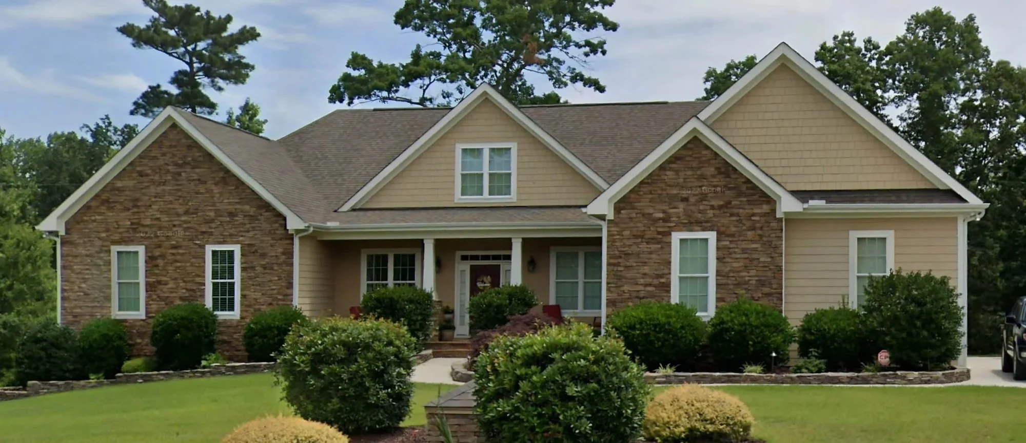 Spacious Craftsman house Plan with 1.5 Floors and CAD Designs