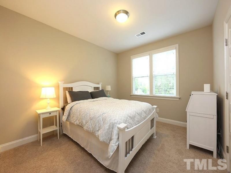 Craftsman house Design with 2-Story Floor Plan and CAD Details