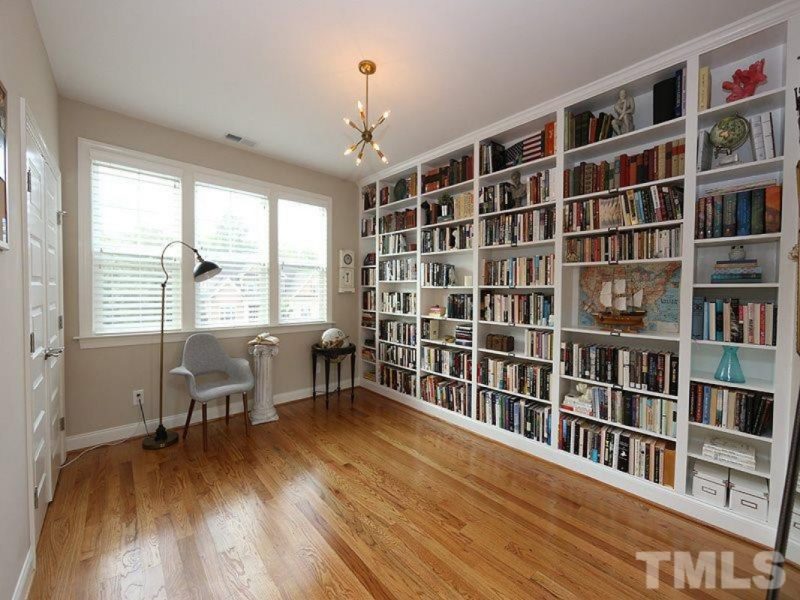 Craftsman house Design with 2-Story Floor Plan and CAD Details