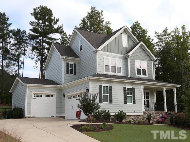 Craftsman house Design with 2-Story Floor Plan and CAD Details