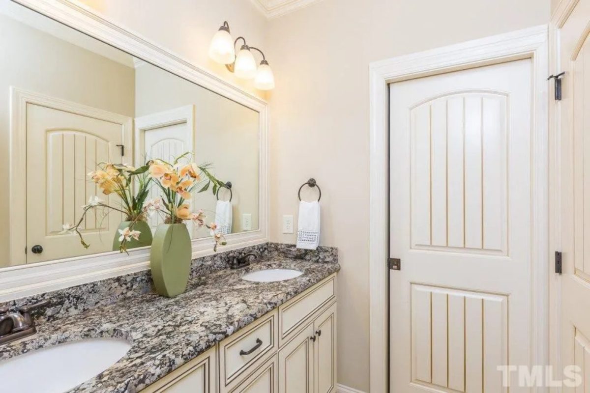 Craftsman house Plan with 2-Story Design, CAD Blueprint & Features