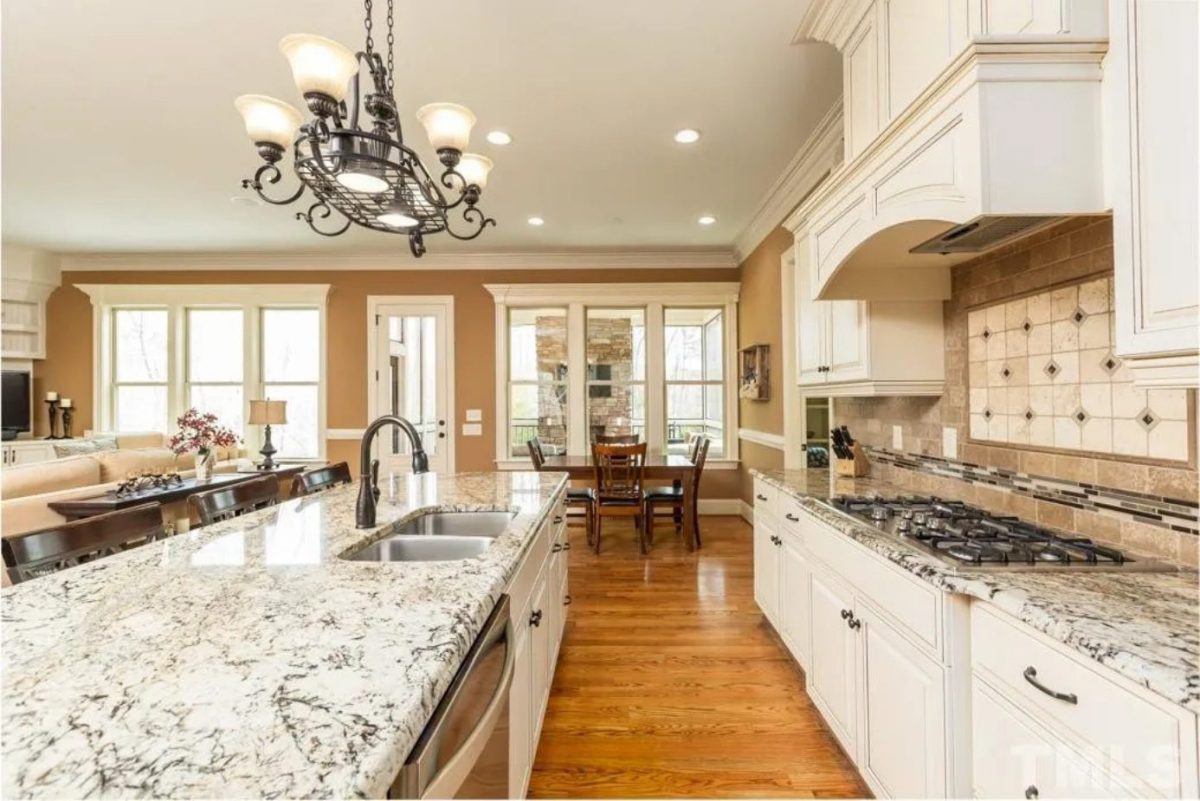 Craftsman house Plan with 2-Story Design, CAD Blueprint & Features