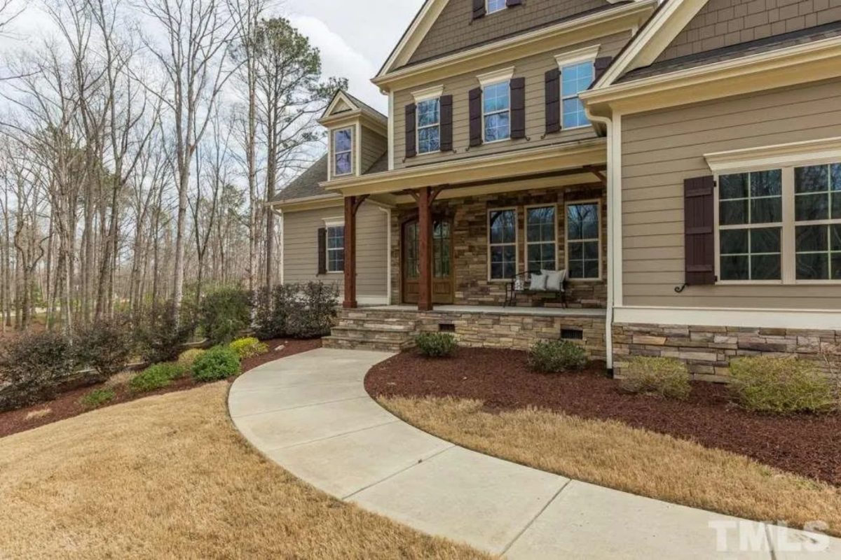 Craftsman house Plan with 2-Story Design, CAD Blueprint & Features