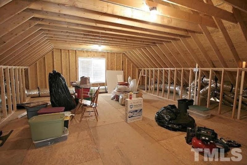 Craftsman house Plan with 4 Bedrooms, 3 Baths, and CAD Designs