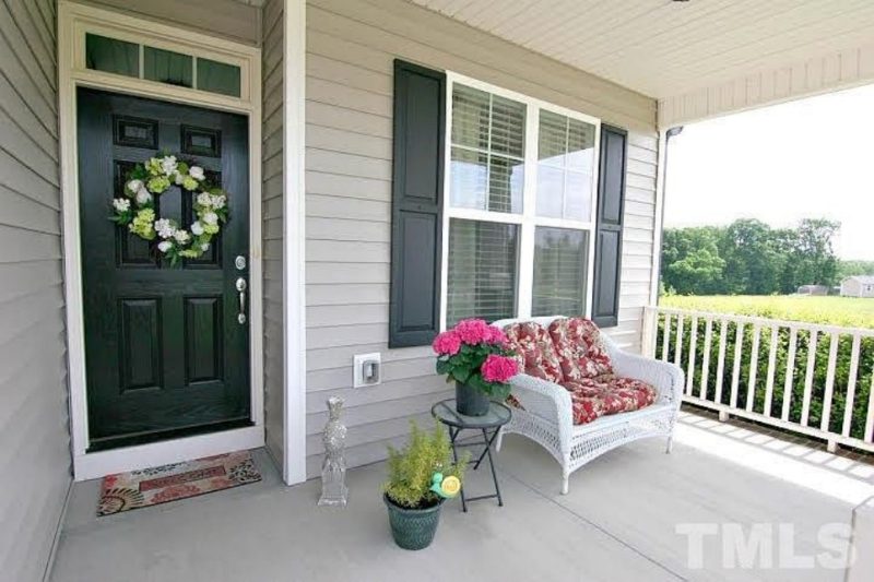 Craftsman house Plan with 4 Bedrooms, 3 Baths, and CAD Designs