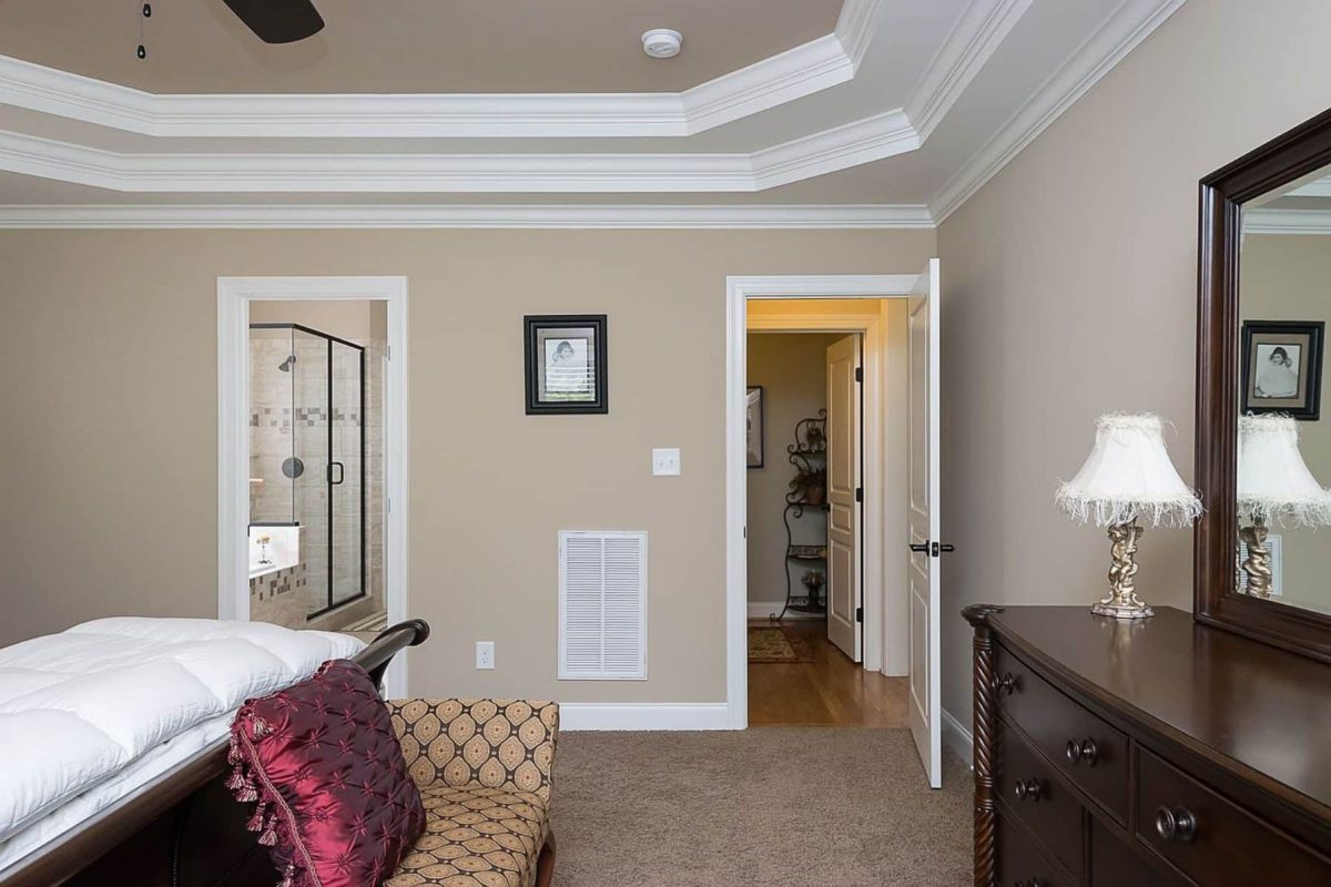 Traditional Craftsman house Plan with CAD Floor Designs