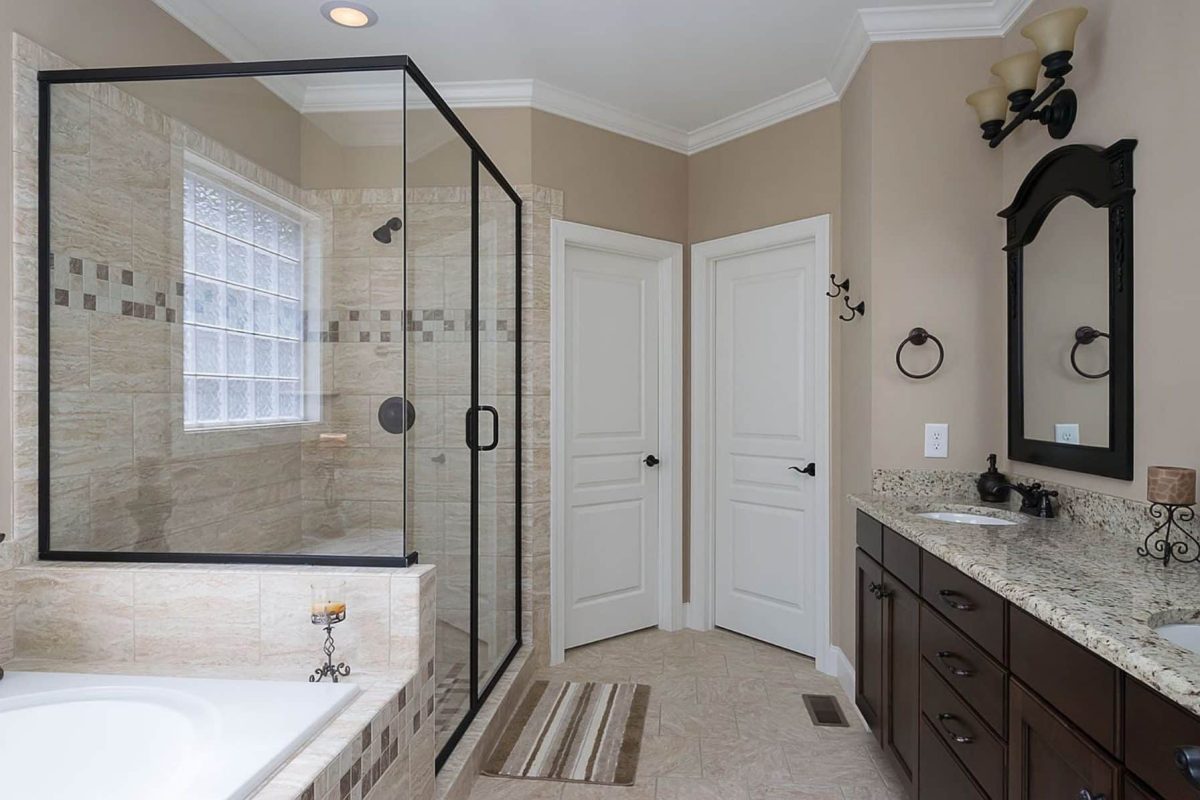 Traditional Craftsman house Plan with CAD Floor Designs