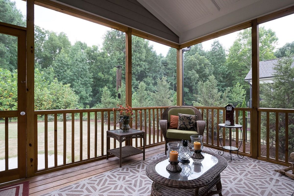 Traditional Craftsman house Plan with CAD Floor Designs