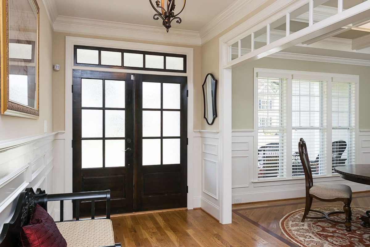 Traditional Craftsman house Plan with CAD Floor Designs