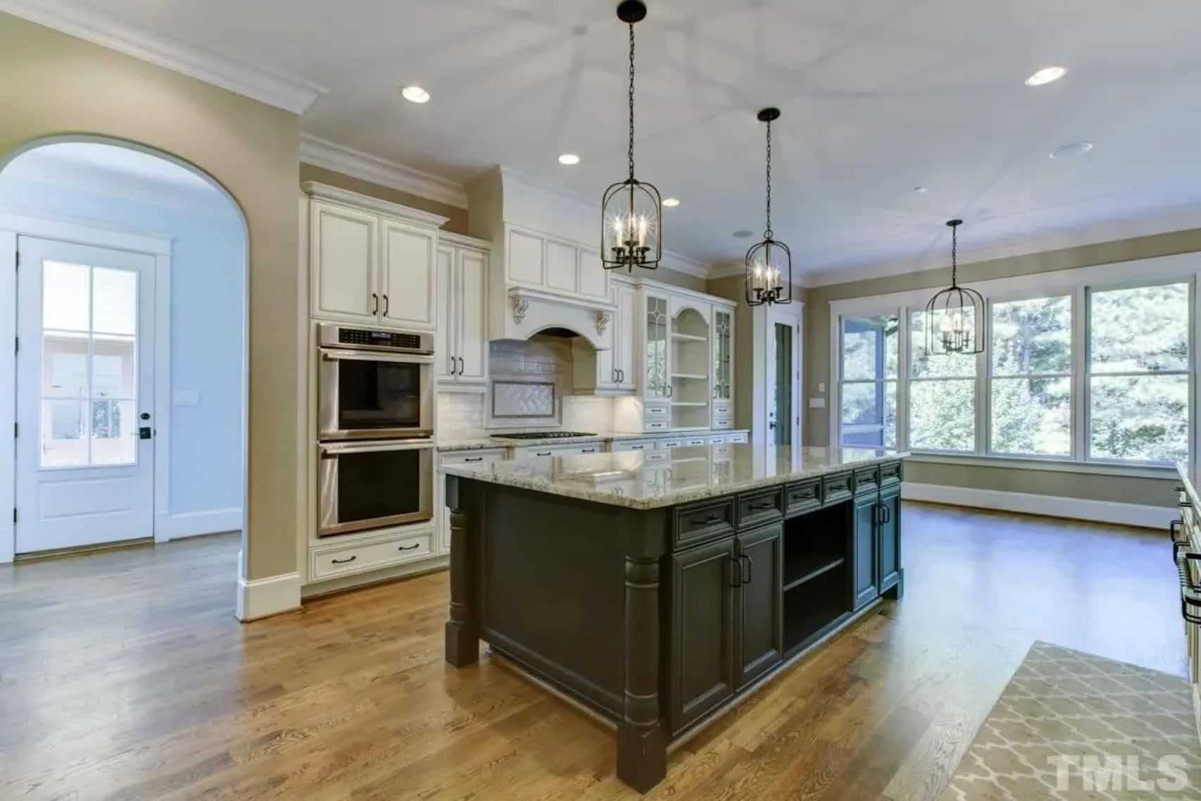 Luxury house Floor Plan with 4 Beds, Blueprint & Designs