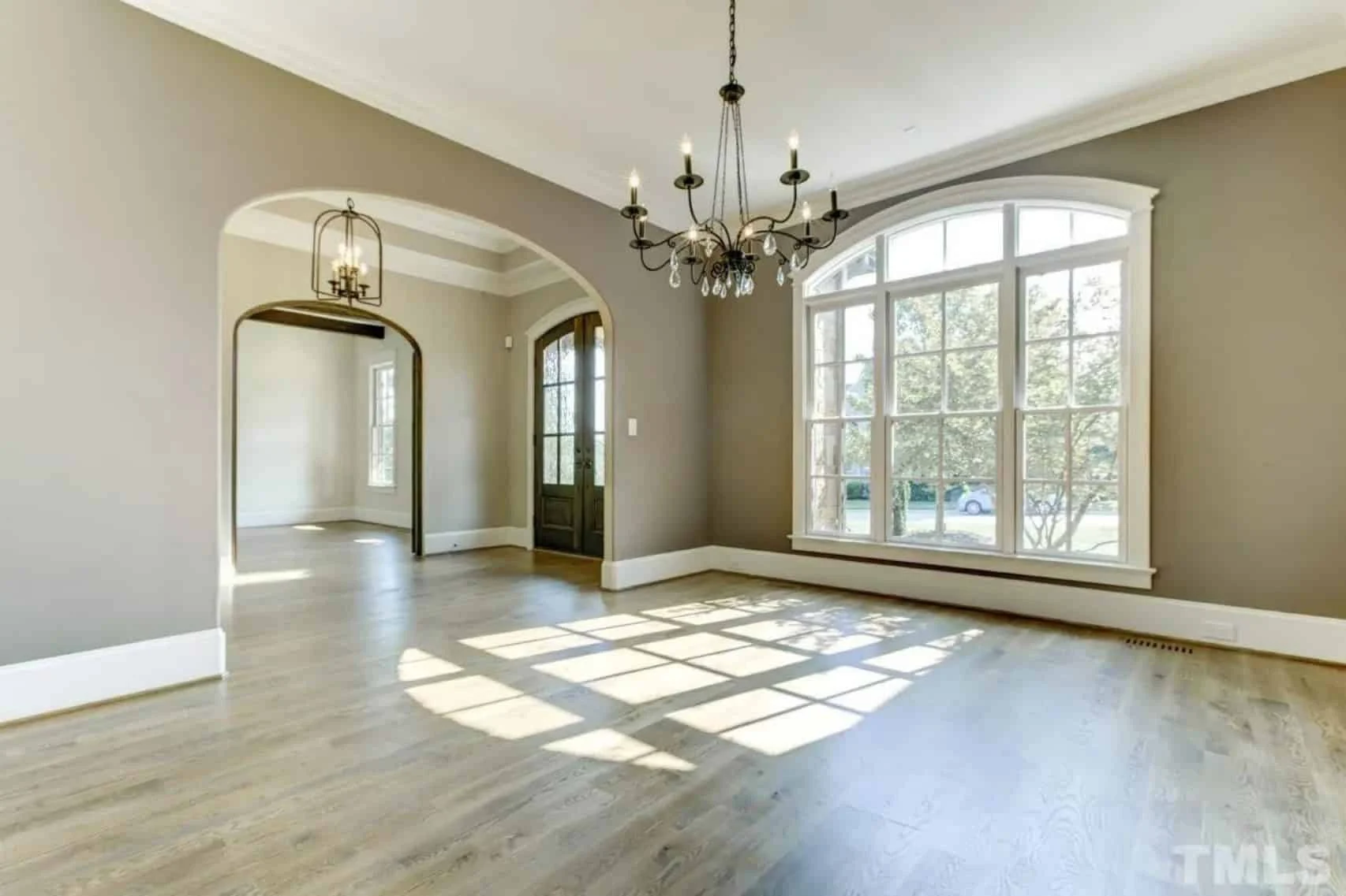 Luxury house Floor Plan with 4 Beds, Blueprint & Designs