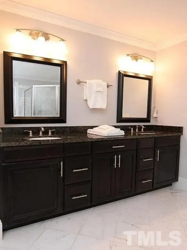 Beautiful house Floor Plan with Blueprint & Modern CAD Designs