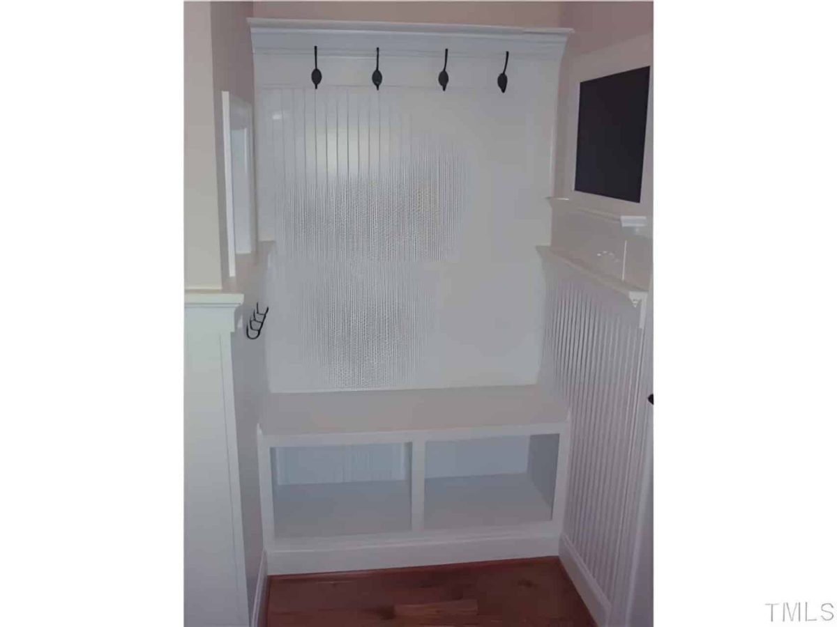 Craftsman house Plan with 3 Beds, Spacious Floor Plans, and CAD Designs