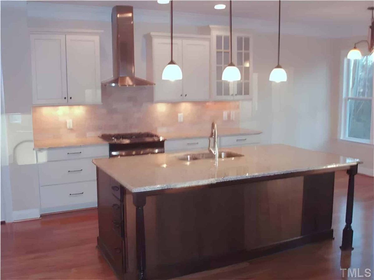 Craftsman house Plan with 3 Beds, Spacious Floor Plans, and CAD Designs