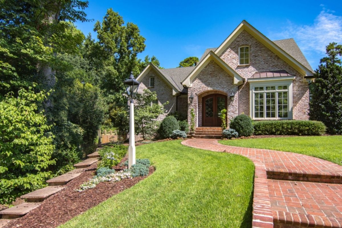 Elegant house Floor Plan with Blueprint Designs in CAD