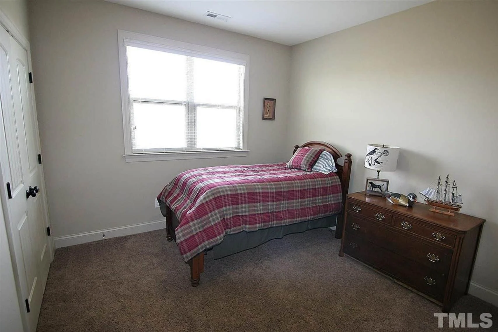 12-1045 HOUSE PLAN - Custom House Plans with Floor Plan Designs and CAD Details 19 Custom house Plans with Floor Plan Designs and CAD Details