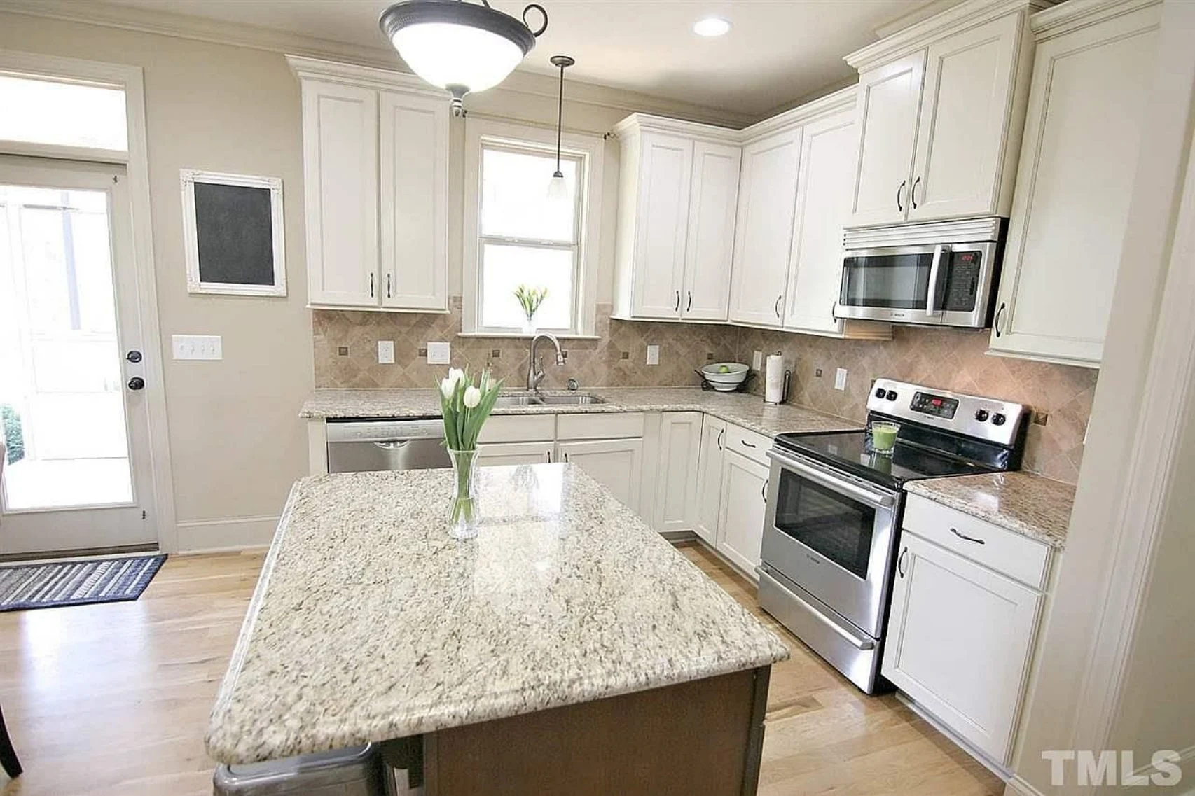 12-1045 HOUSE PLAN - Custom House Plans with Floor Plan Designs and CAD Details 12 Custom house Plans with Floor Plan Designs and CAD Details