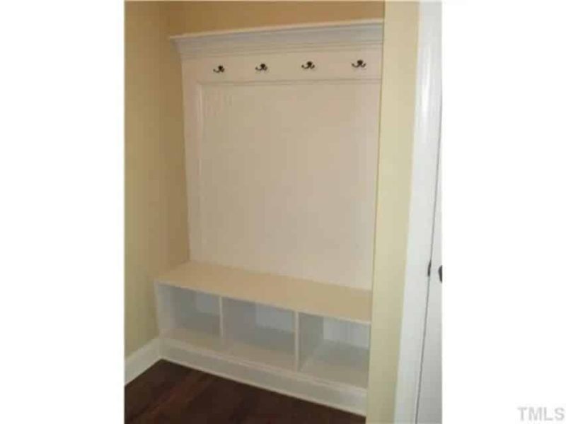 Craftsman house Plan with Spacious Floor Plan and Unique Designs