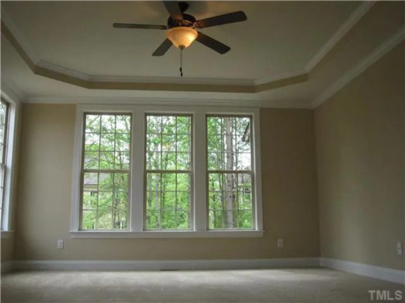 Craftsman house Plan with Spacious Floor Plan and Unique Designs