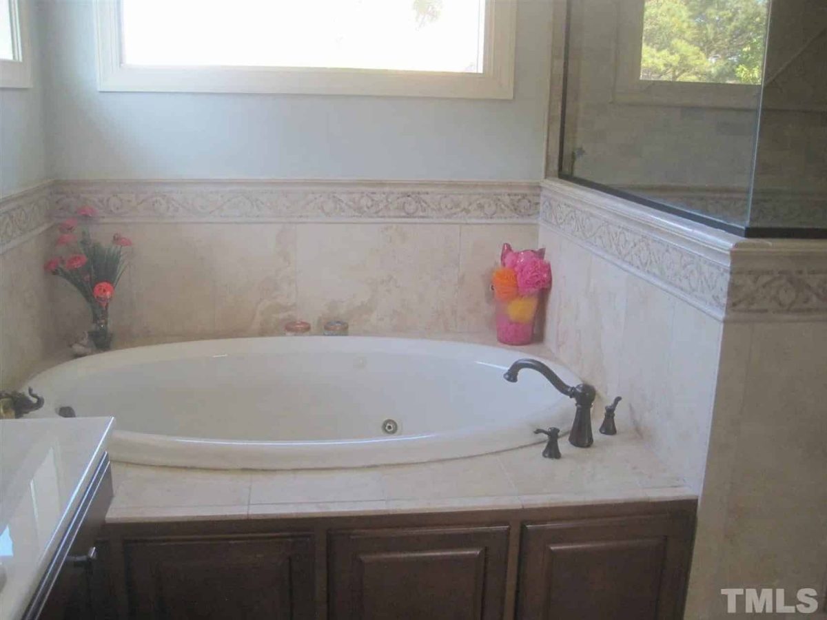 Elegant Traditional house Plan with Spacious Layout and CAD Designs