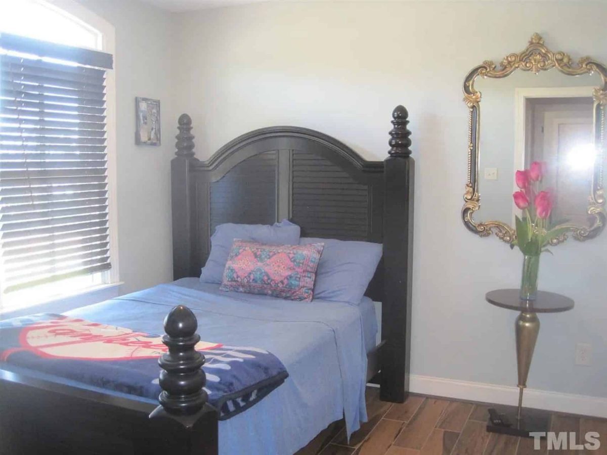 Elegant Traditional house Plan with Spacious Layout and CAD Designs